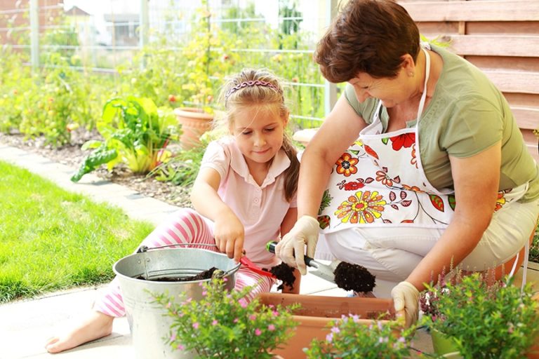 5 Unique Gardening Activities for Kids